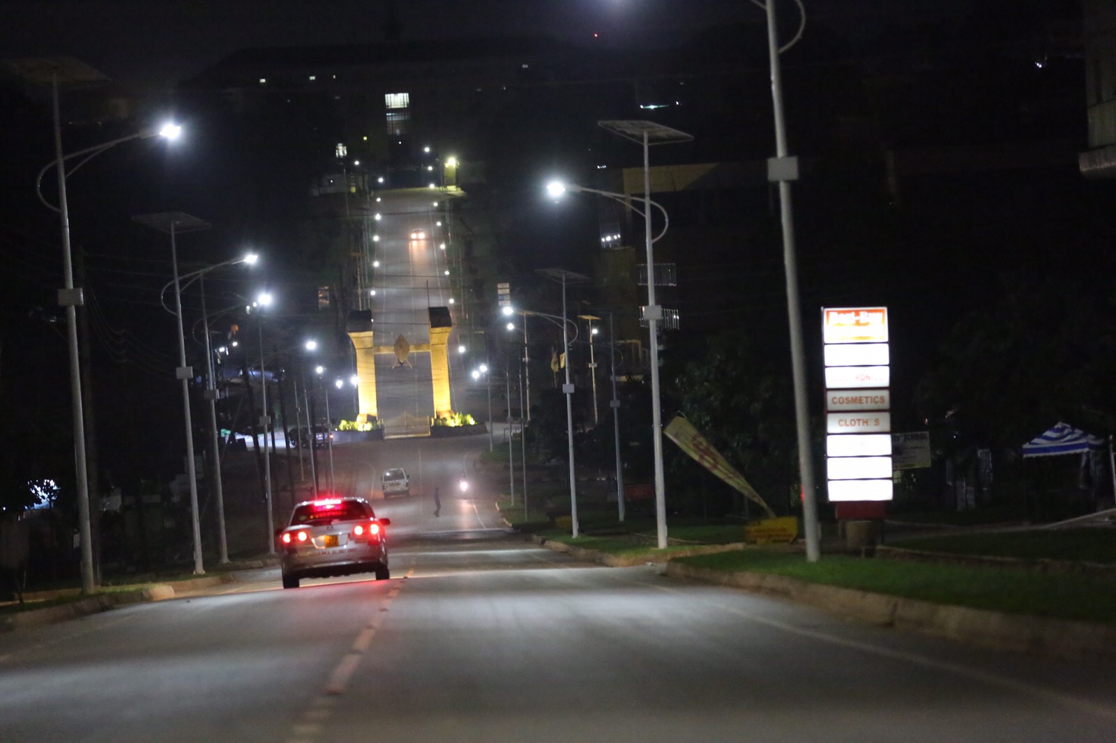 Buganda Nantawetwa Roundabout Monument